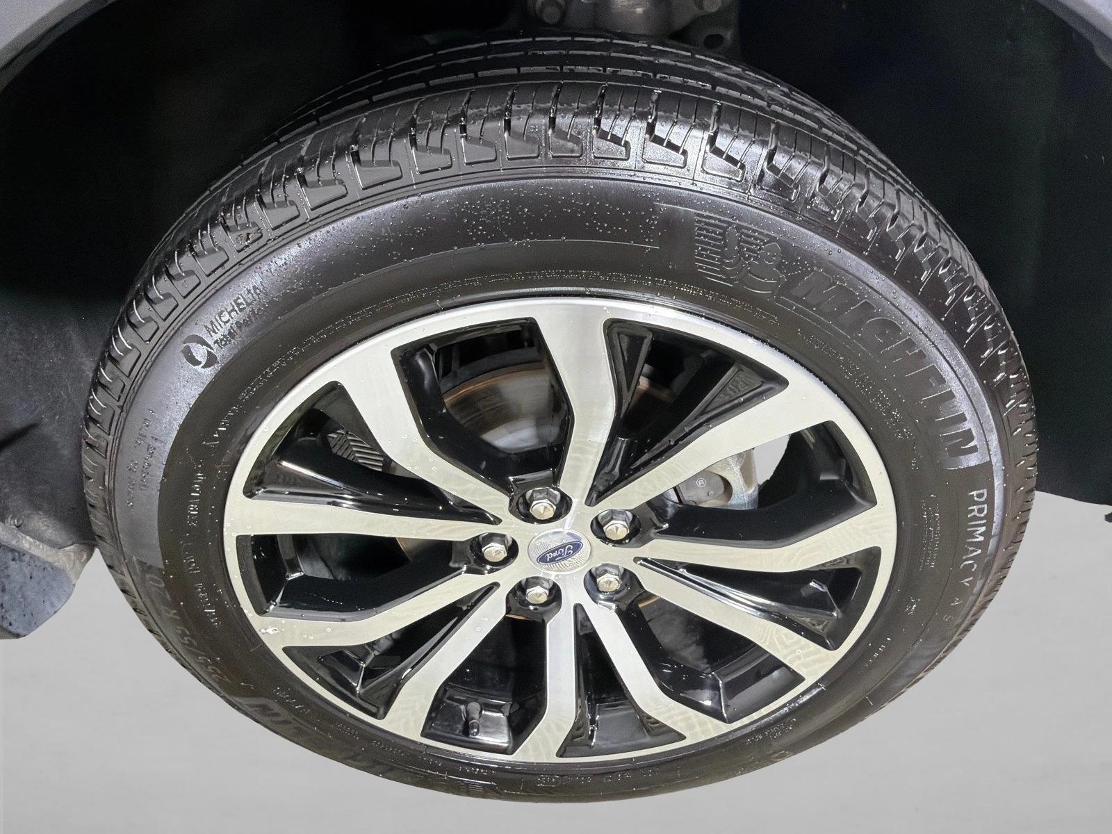 Used 2025 Carbonized Gray Metallic Ford ST-Line image 20