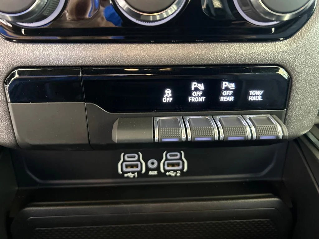Used 2025 Red Ram Big Horn/Lone Star image 47