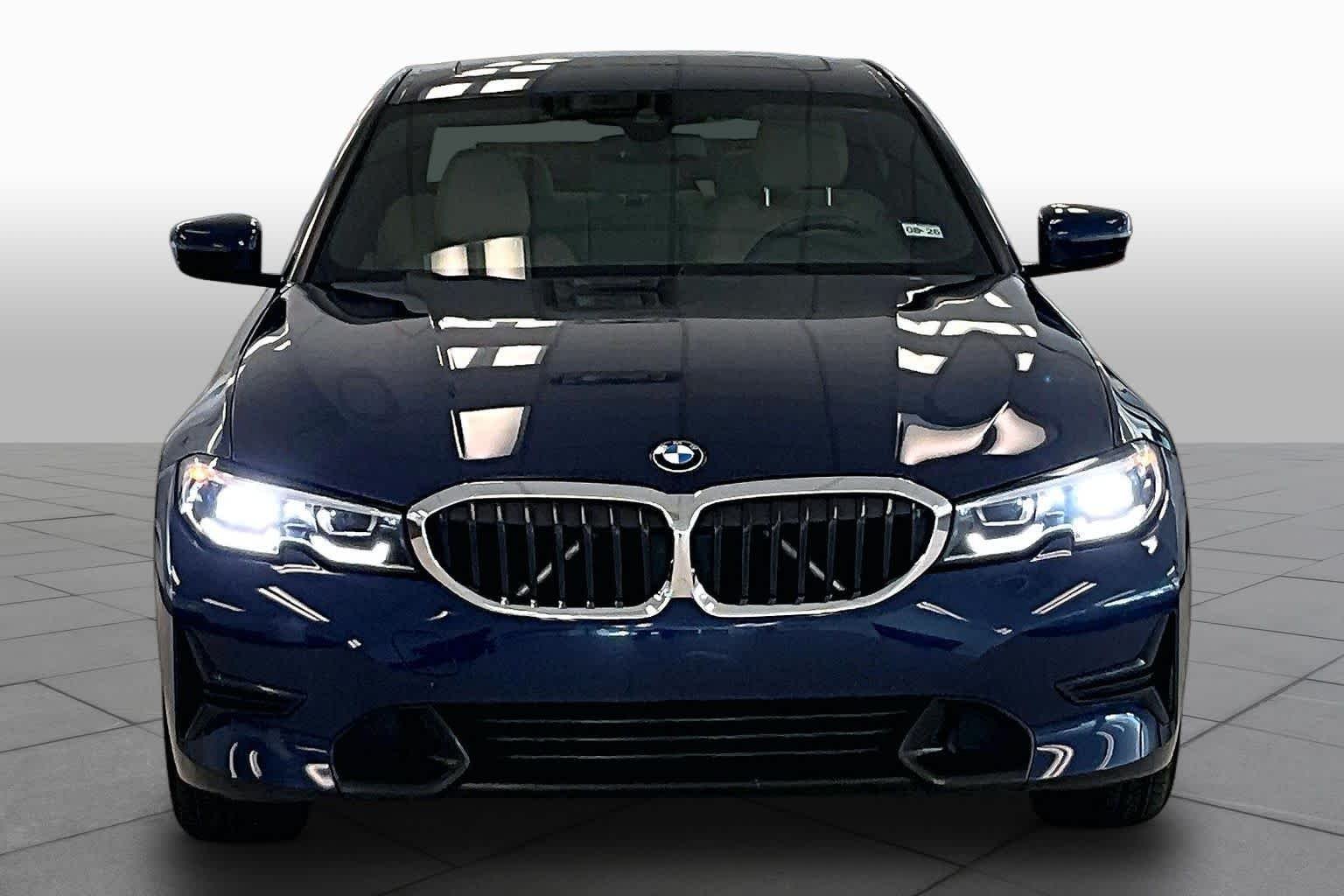 Used 2020 Mediterranean Blue Metallic BMW 330i image 3