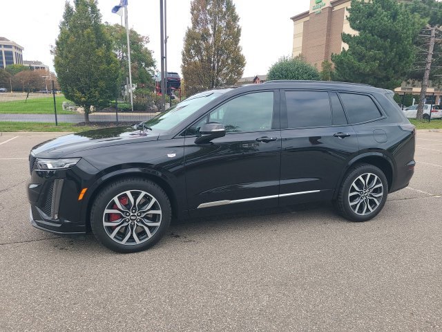 Used 2024 Black Cadillac Sport image 3