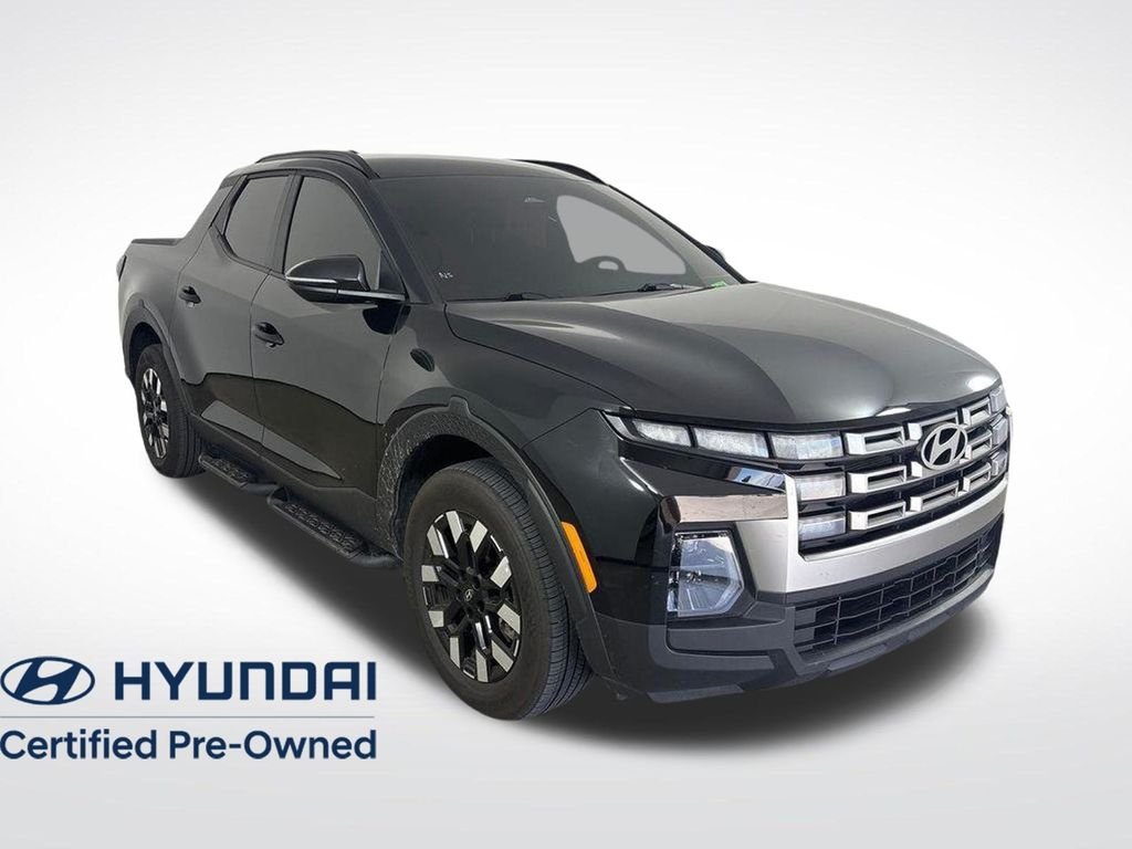 Certified Used 2025 Black Hyundai SEL image 1