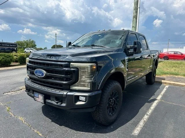 Used 2022 Black Ford Lariat image 8