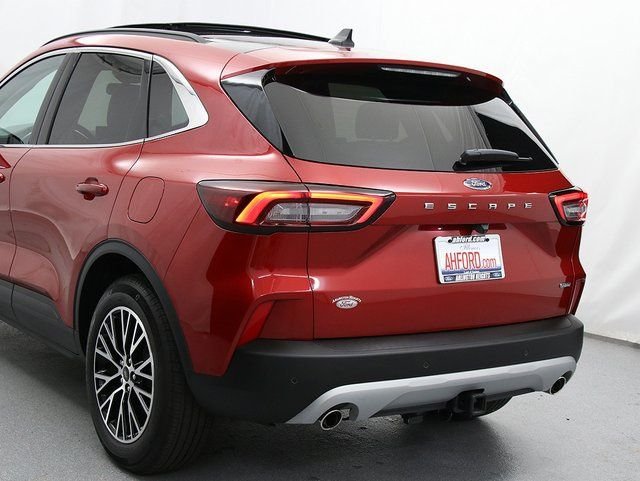 New 2025 Rapid Red Metallic Tinted Clearcoat Ford Plug-in Hybrid image 7