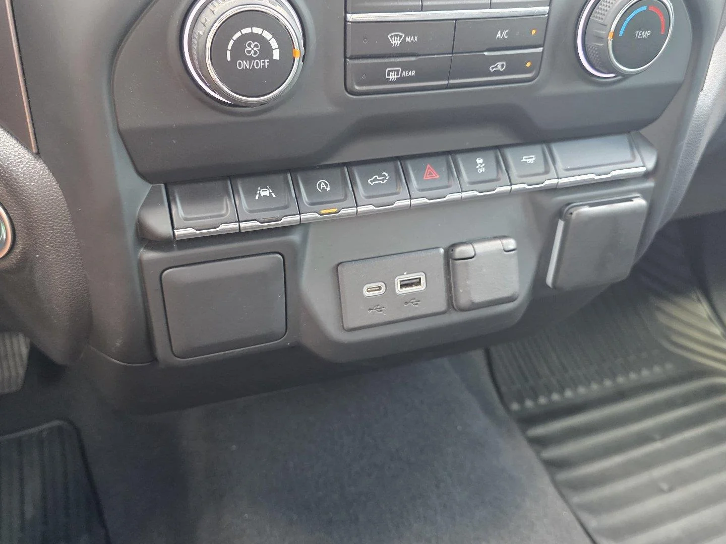 Used 2023 Black Chevrolet Custom image 18