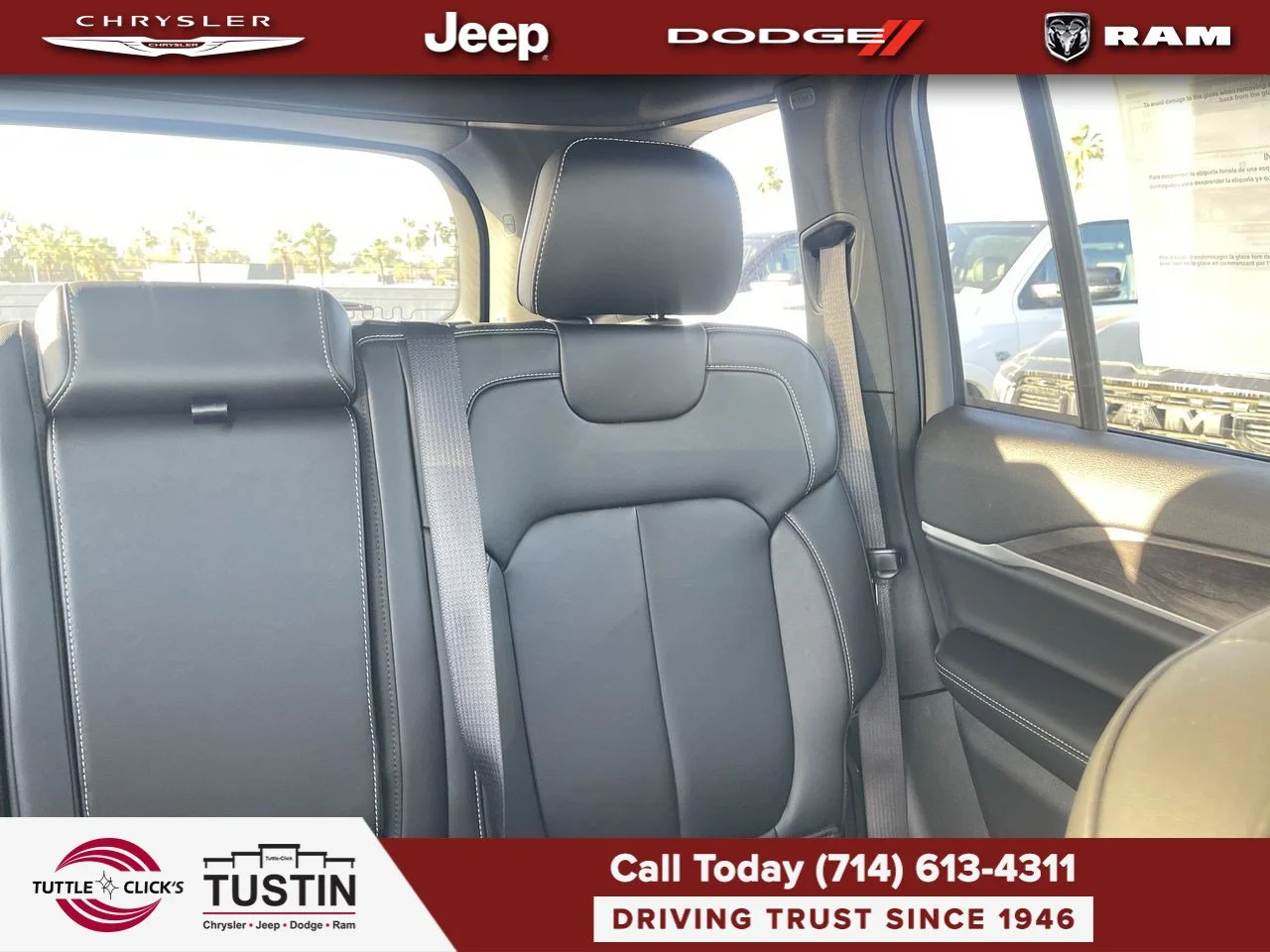 New 2027 High-Gloss Black Paint Jeep Limited image 6