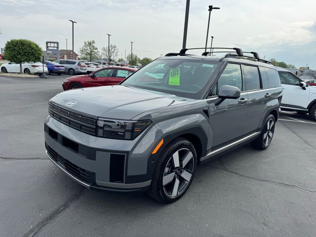 New 2025 Gray Hyundai Limited AWD image 3