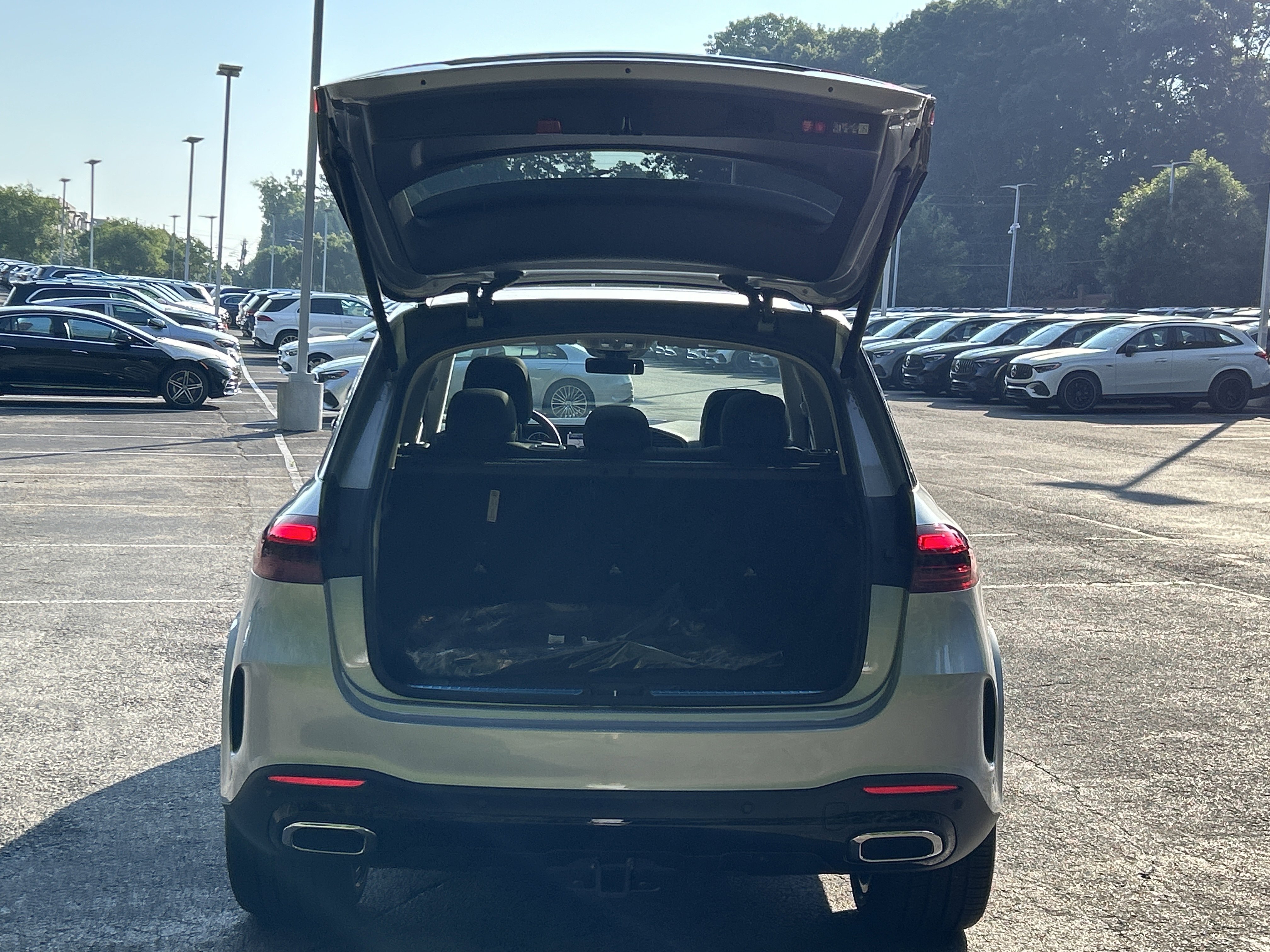 New 2026 Cirrus Silver Metallic Mercedes-Benz GLE 450 4MATIC® SUV image 8