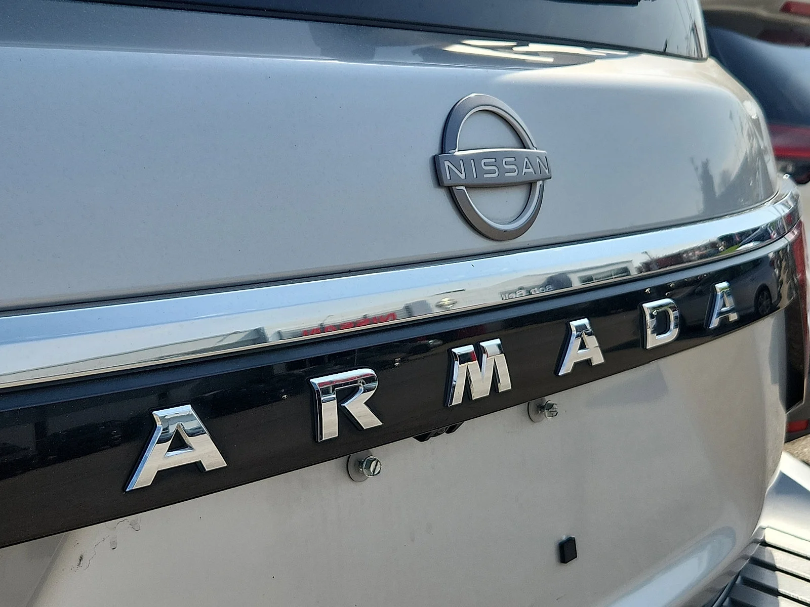 Used 2022 Silver Nissan SV image 30