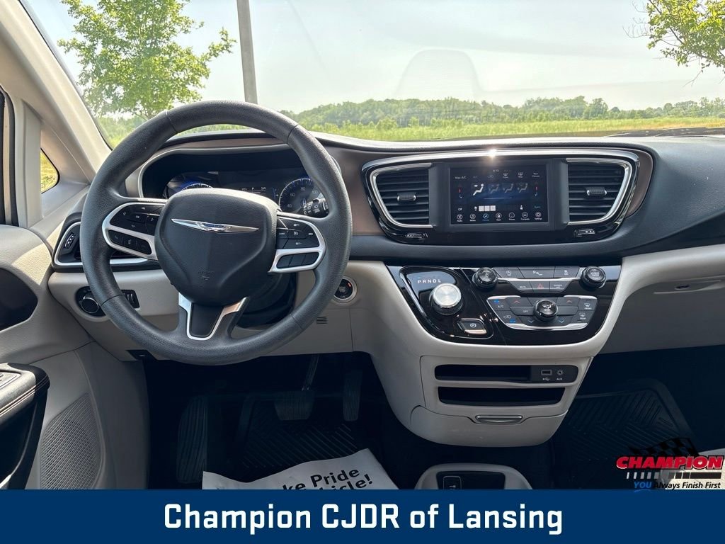 Used 2018 Chrysler Pacifica LX with VIN 2C4RC1CG2JR155282 for sale in Royal Oak, MI