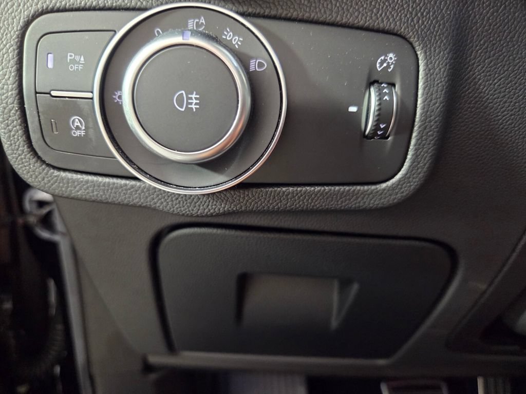 2023 Alfa Romeo Stelvio Sprint - Photo 18