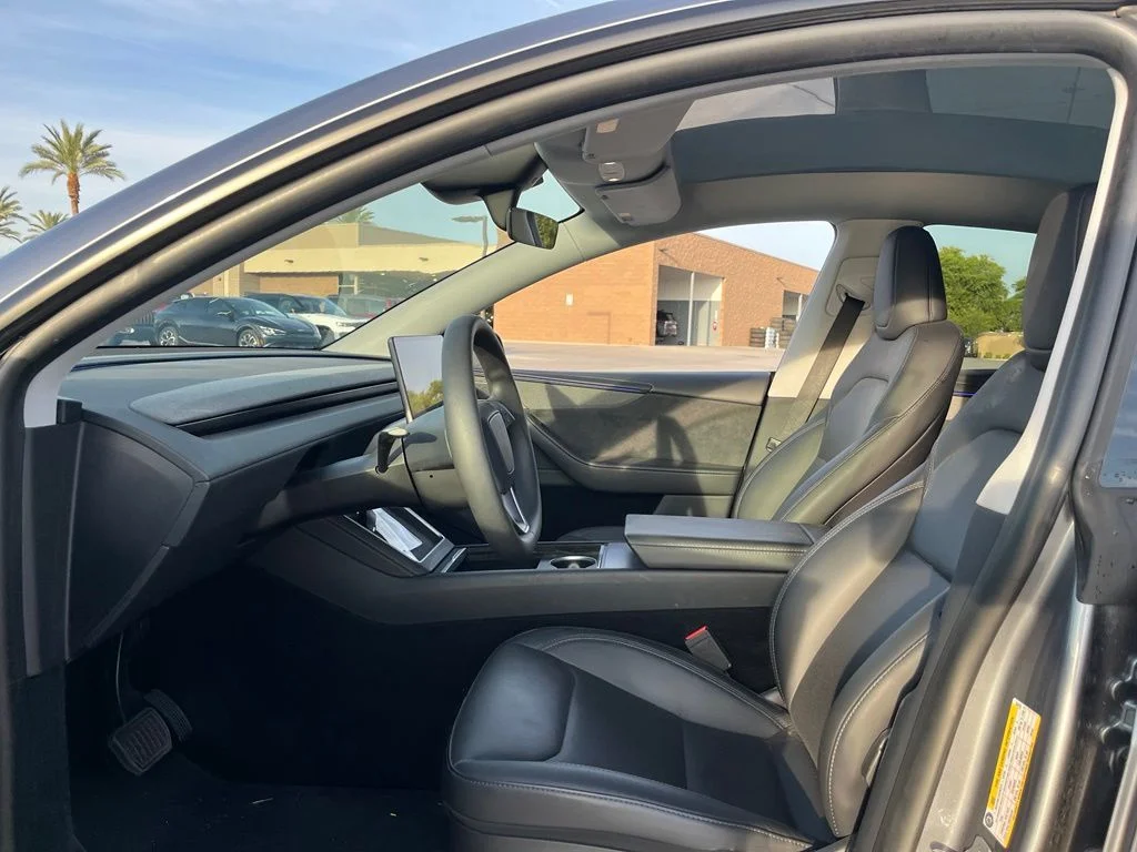 Used 2026 Quicksilver Tesla Long Range image 8