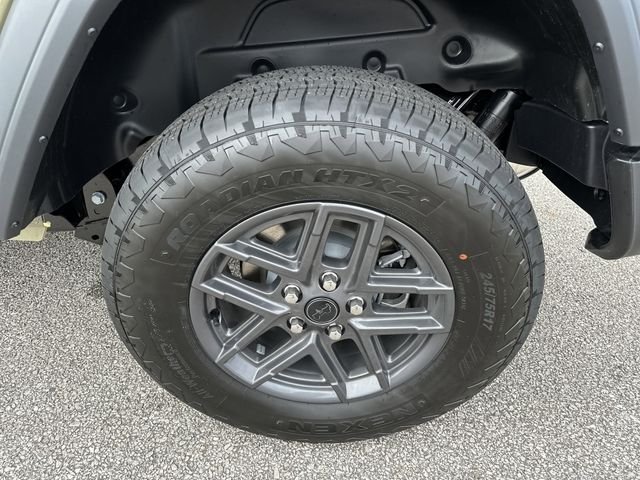 New 2026 Green Jeep Sport S image 19