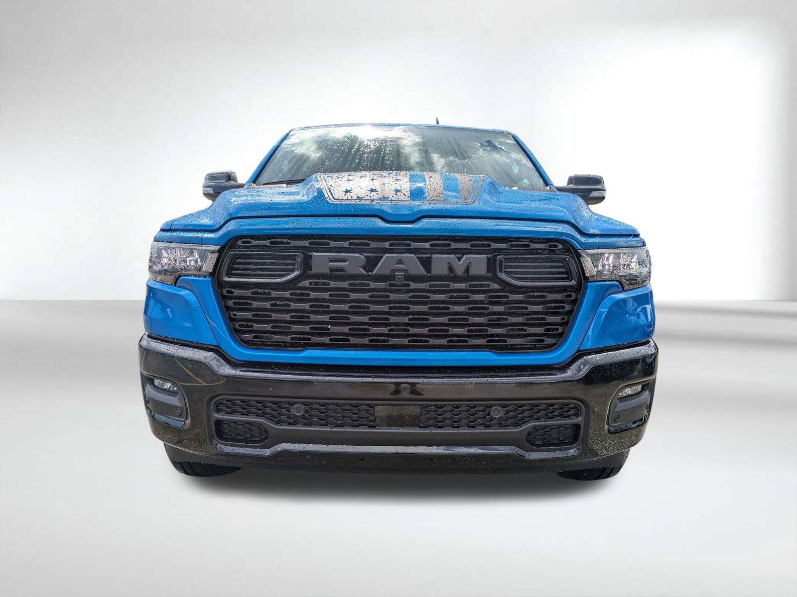 New 2026 Hydro Blue Pearl-Coat Exterior Paint RAM Big Horn/Lone Star image 8