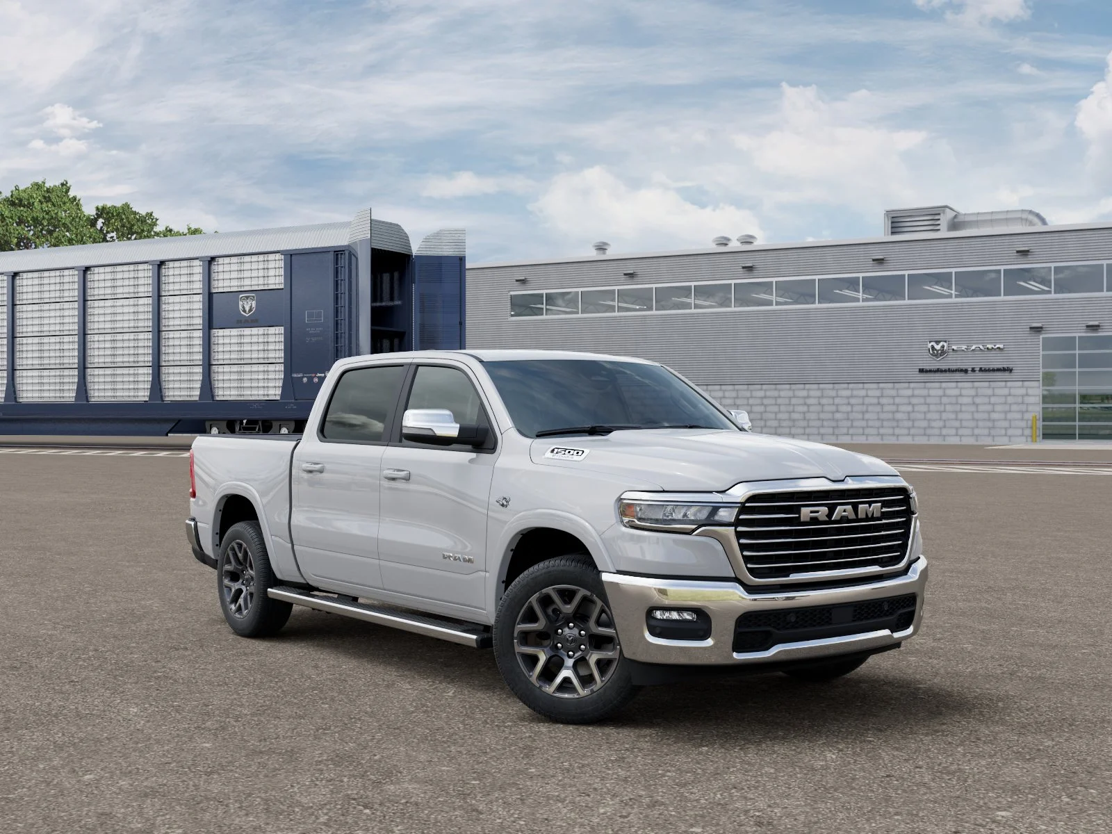 New 2026 Bright White Clear-Coat Exterior Paint RAM LARAMIE image 3