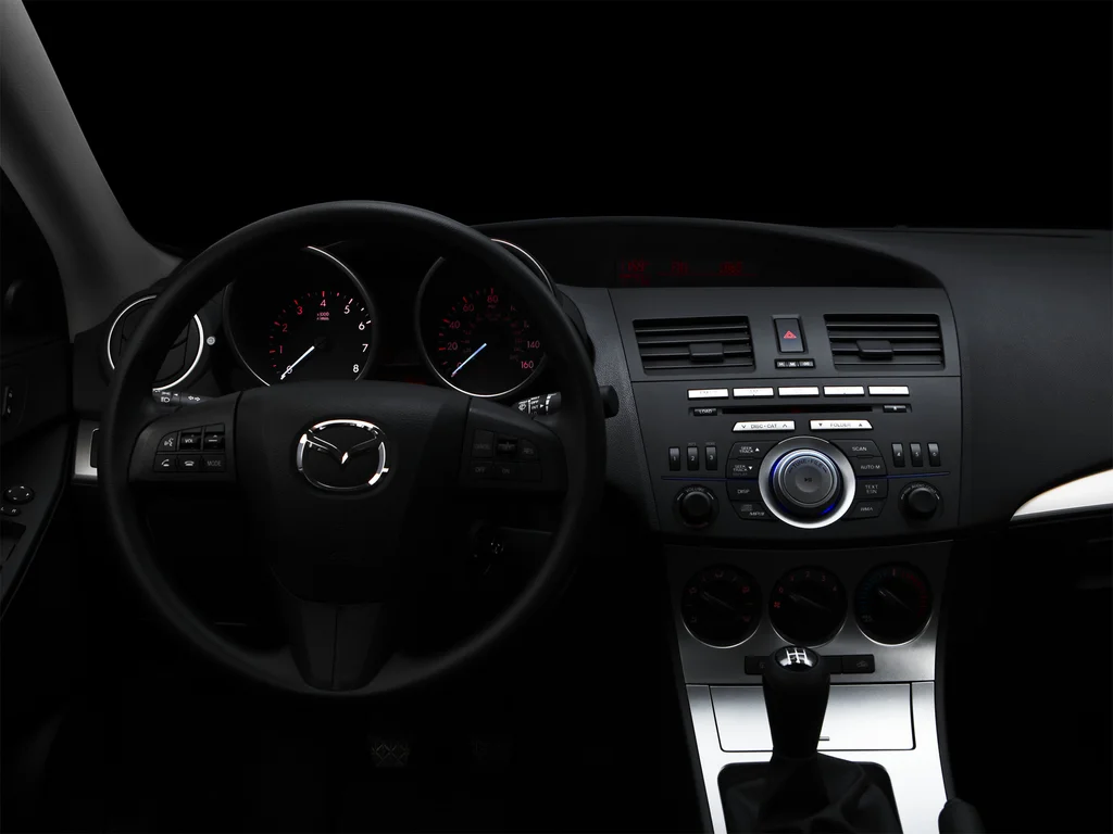 Used 2010 Silver Mazda i Sport image 59