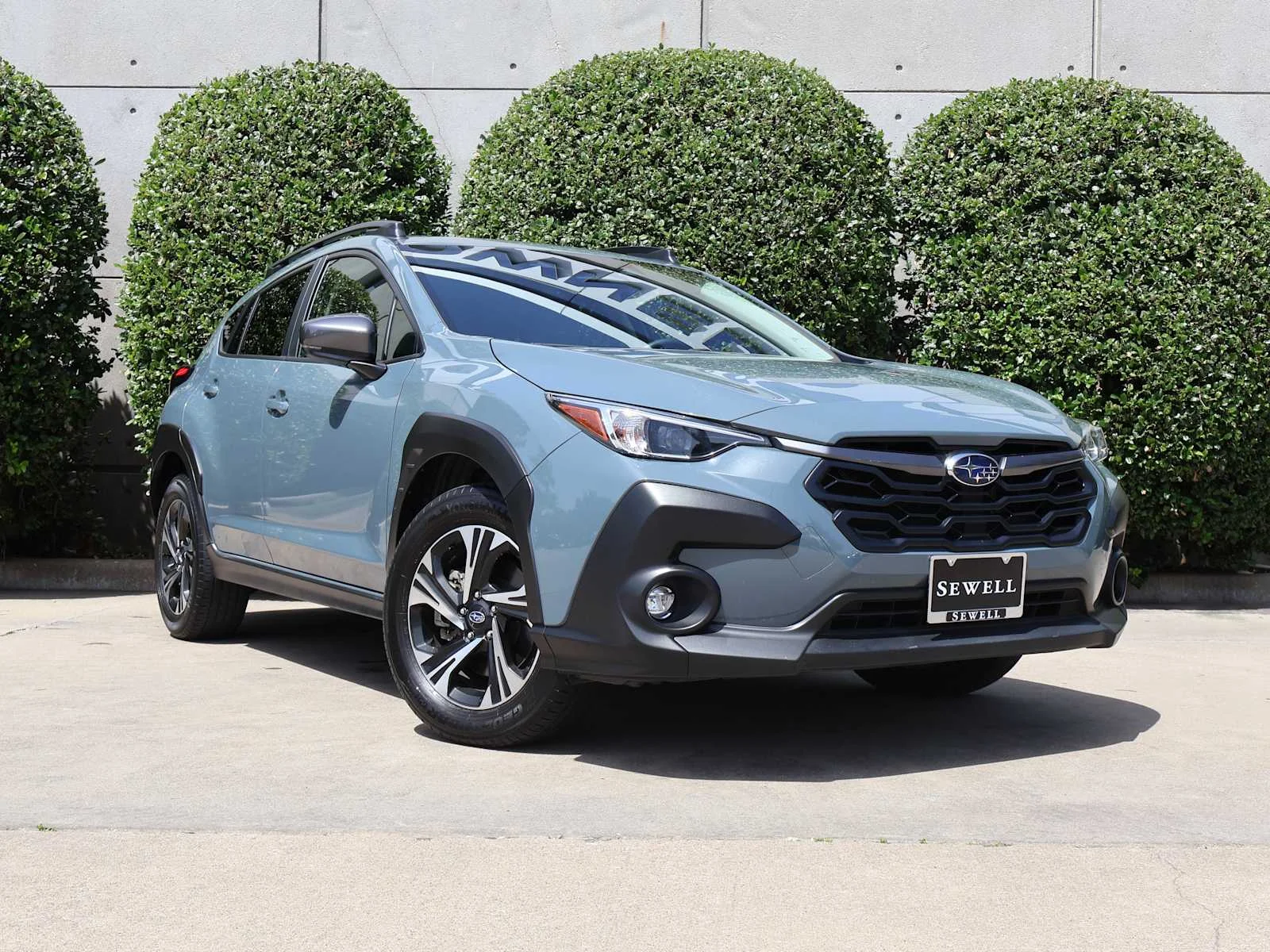 Used 2024 Offshore Blue Metallic Subaru Premium image 3