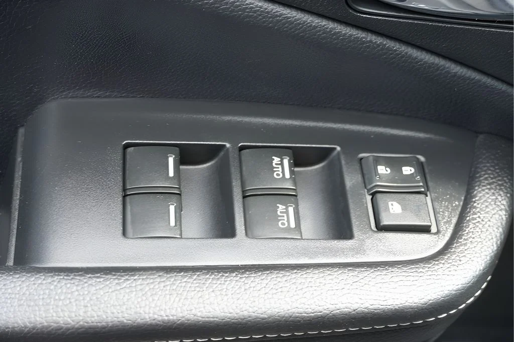 Used 2023 Modern Steel Honda RTL image 16