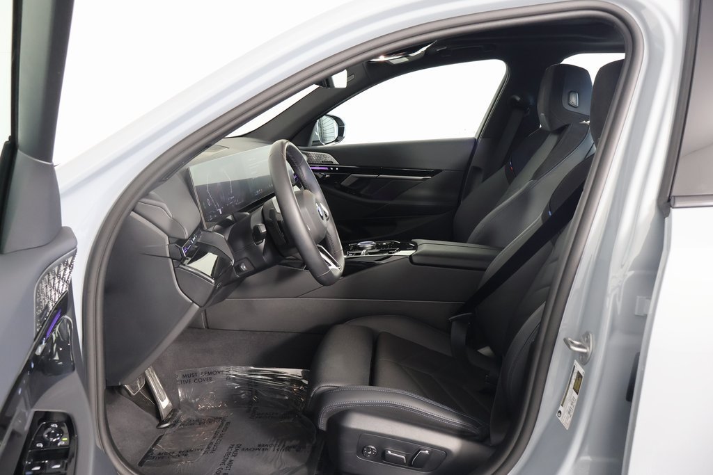 Used 2026 Brooklyn Grey Metallic BMW 530i image 10