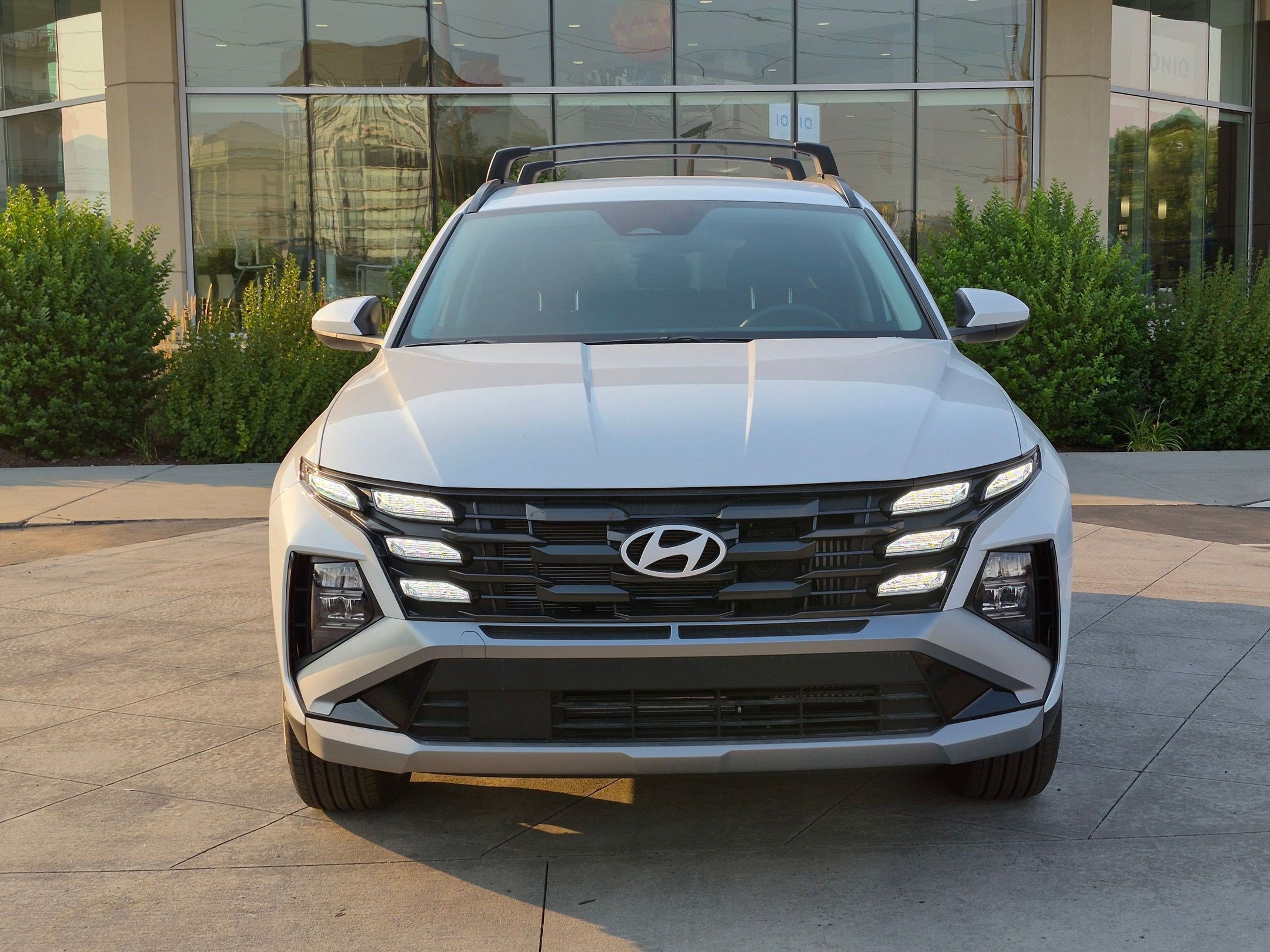 New 2026 Creamy White Pearl Hyundai SEL image 9