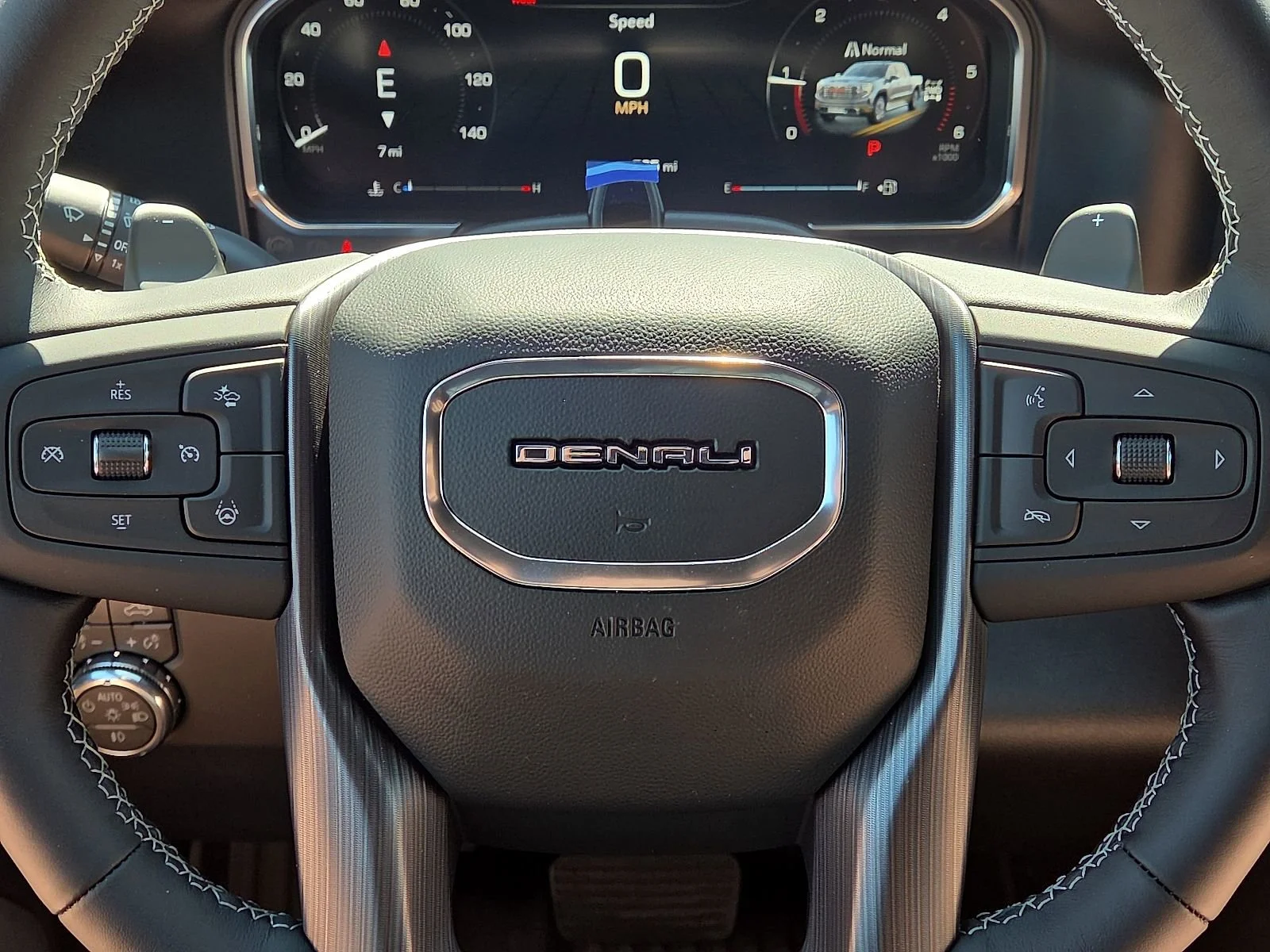 2026 GMC Sierra 1500 Denali Ultimate - Photo 13