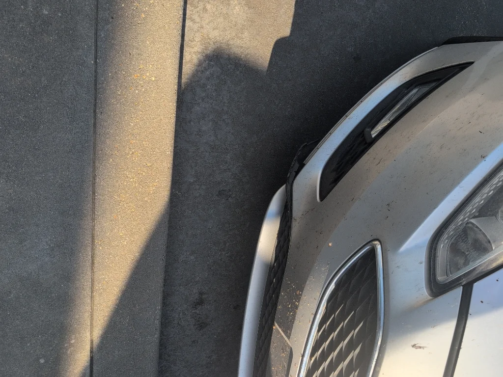 Used 2016 Ingot Silver Ford SE image 4