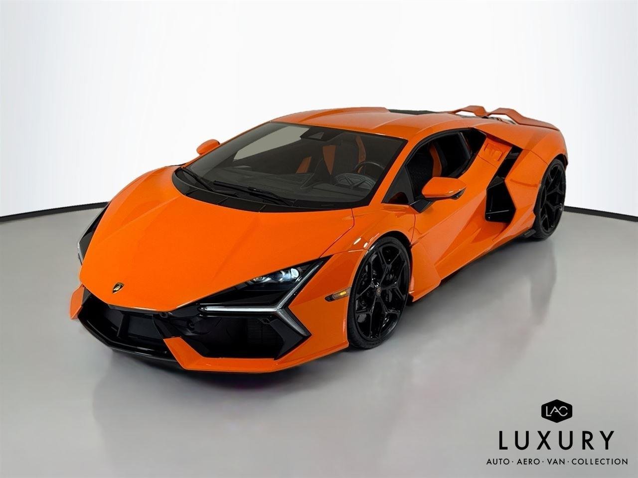 Used 2024 Arancio Apodis Metallic Lamborghini  image 4