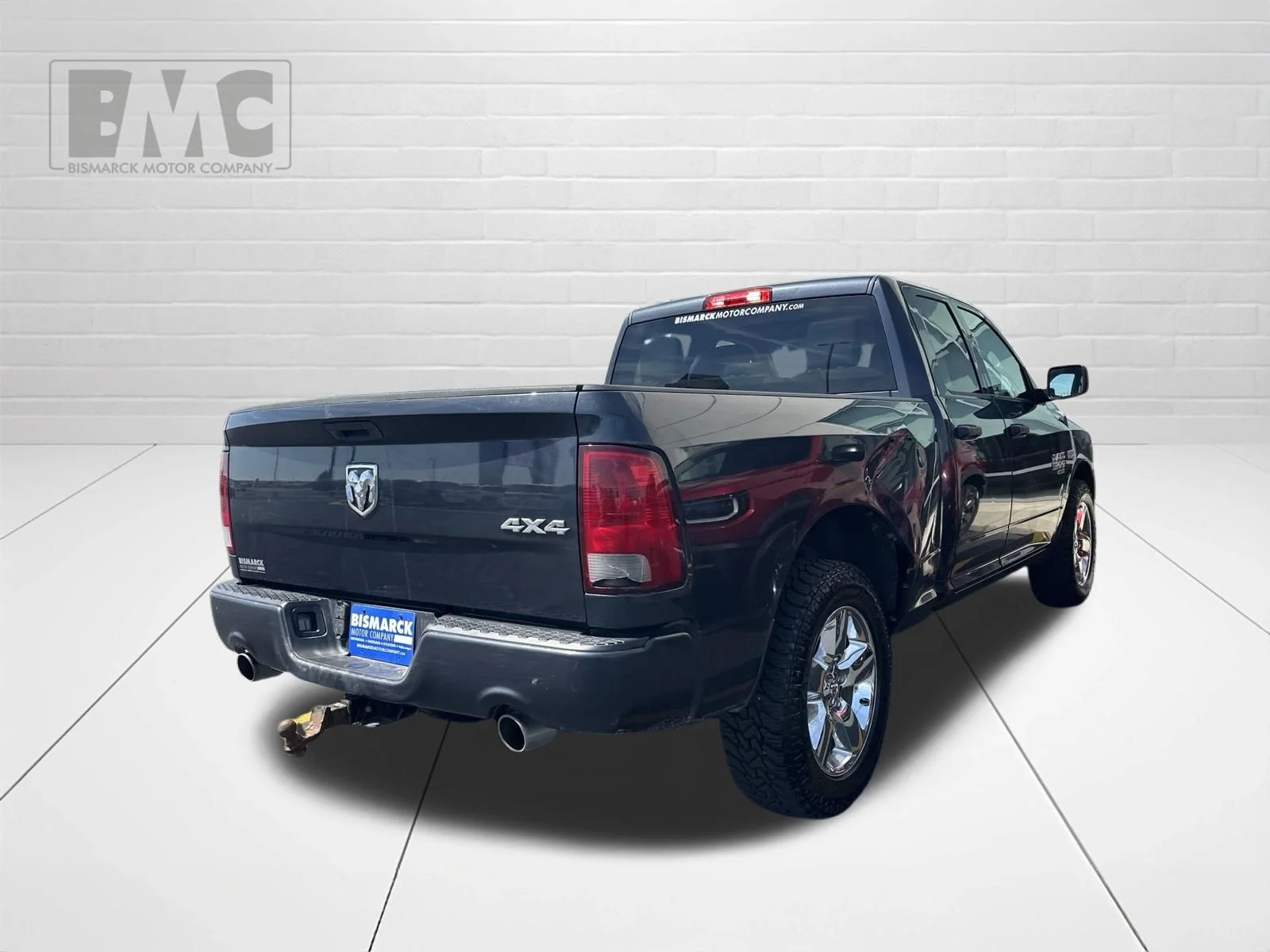 Used 2019 Gray Ram Express image 3