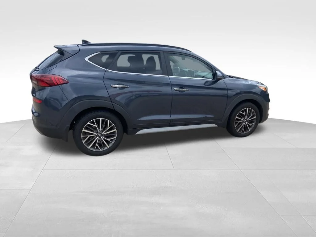 Used 2019 Blue Hyundai Ultimate image 14