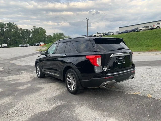 Used 2022 Black Ford Limited image 6