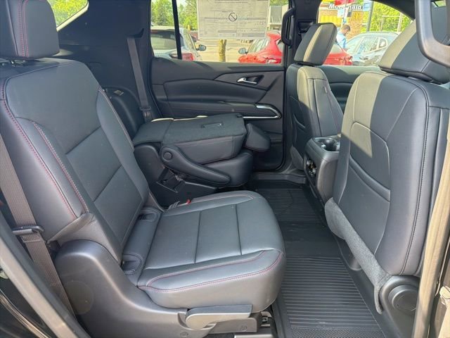 New 2026 Mosaic Black Metallic Chevrolet Z71 image 21