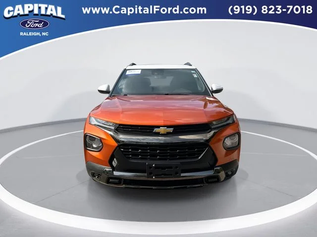Used 2023 Red Chevrolet ACTIV image 3