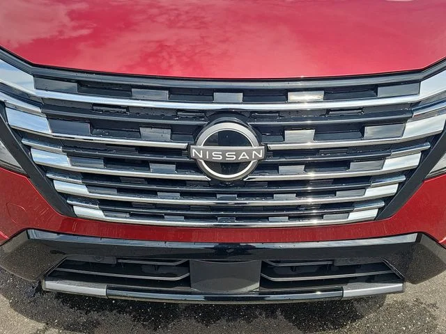 Used 2025 Red Nissan Platinum image 35