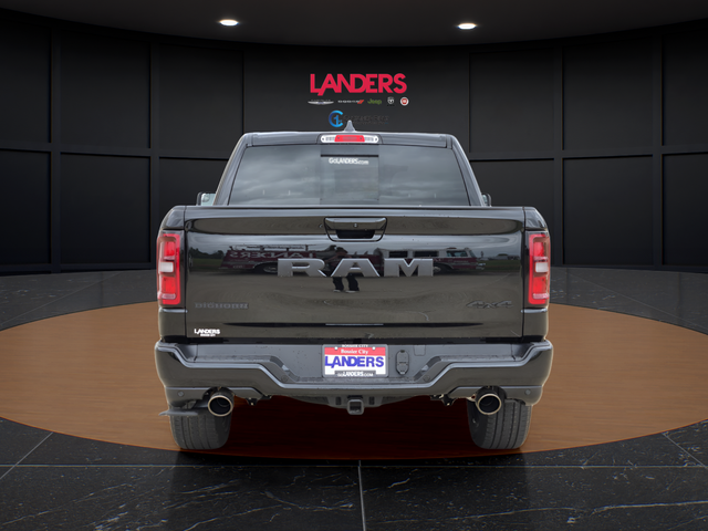 New 2026 Diamond Black Crystal Pearl-Coat Exterior Paint RAM Big Horn/Lone Star image 2