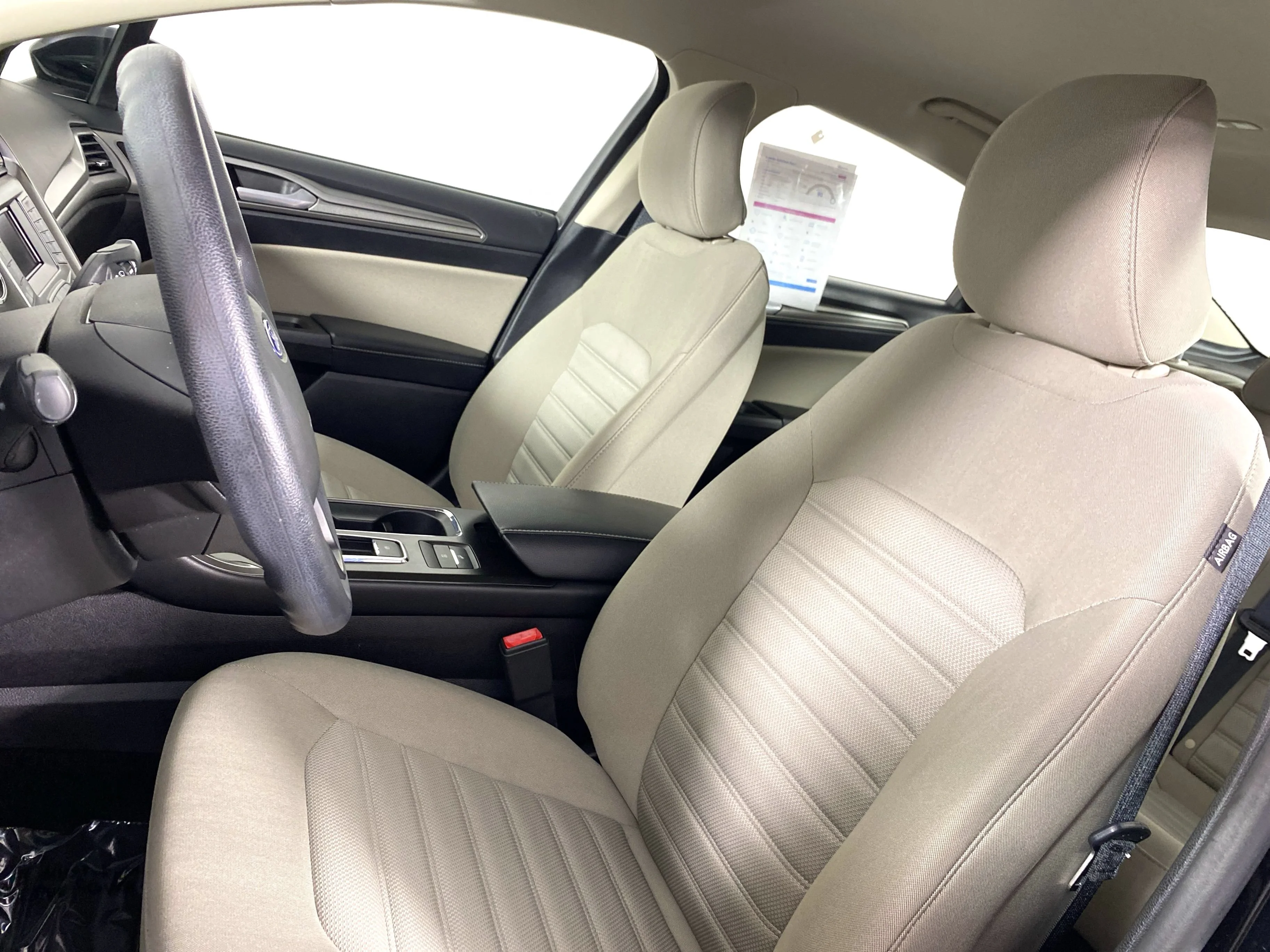 Used 2018 Shadow Black Ford S image 15