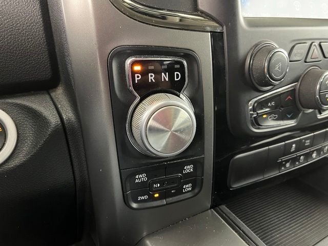 Used 2015 White Ram Sport image 26