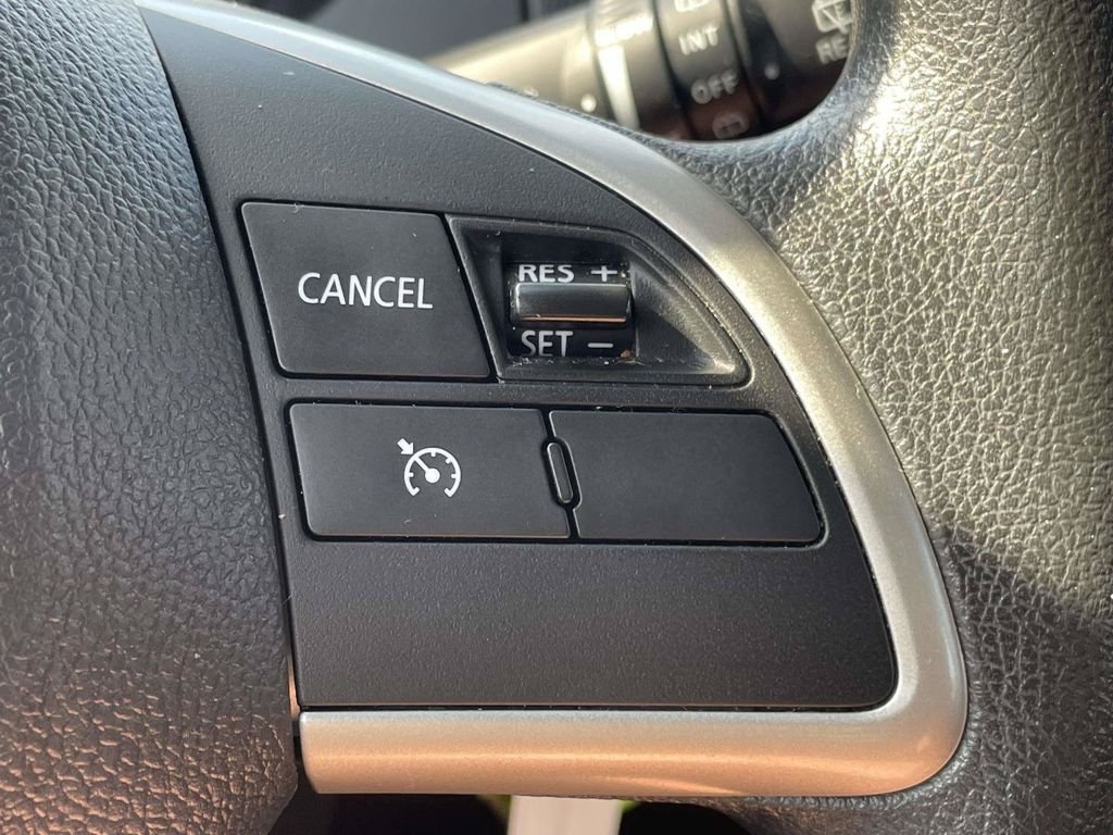 Used 2024 Blue Mitsubishi ES image 22