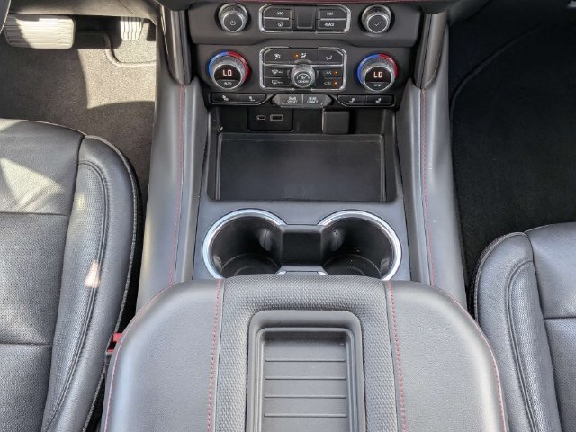 Used 2021 SHADOW GRAY METALLIC Chevrolet RST image 18
