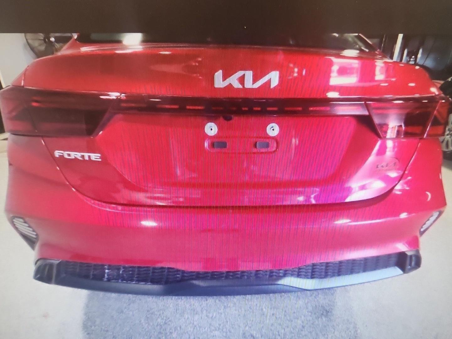 Used 2023 Currant Red Kia LXS image 12