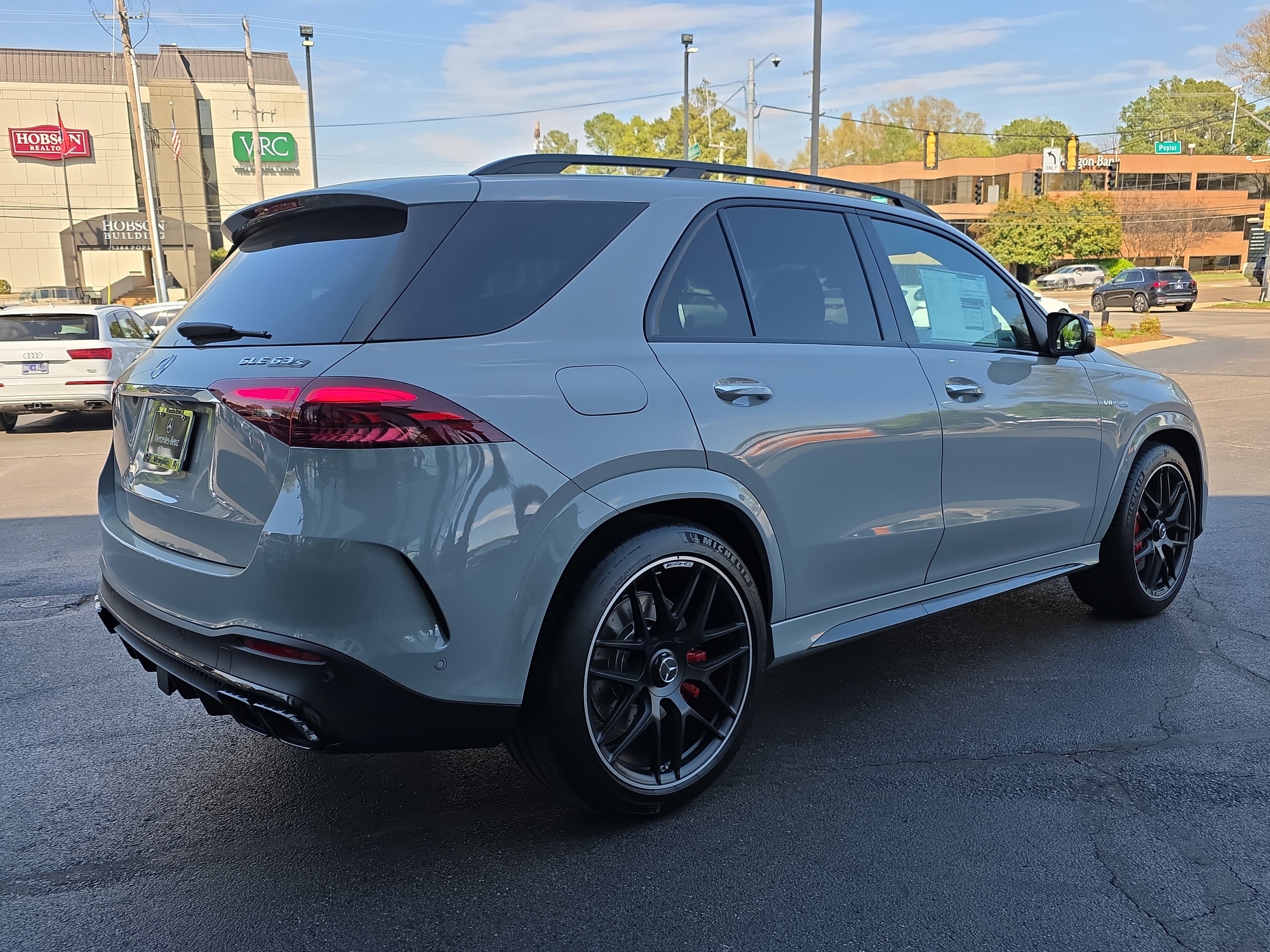 New 2026 MANUFAKTUR Alpine Grey Mercedes-Benz GLE 63 S AMG® image 33