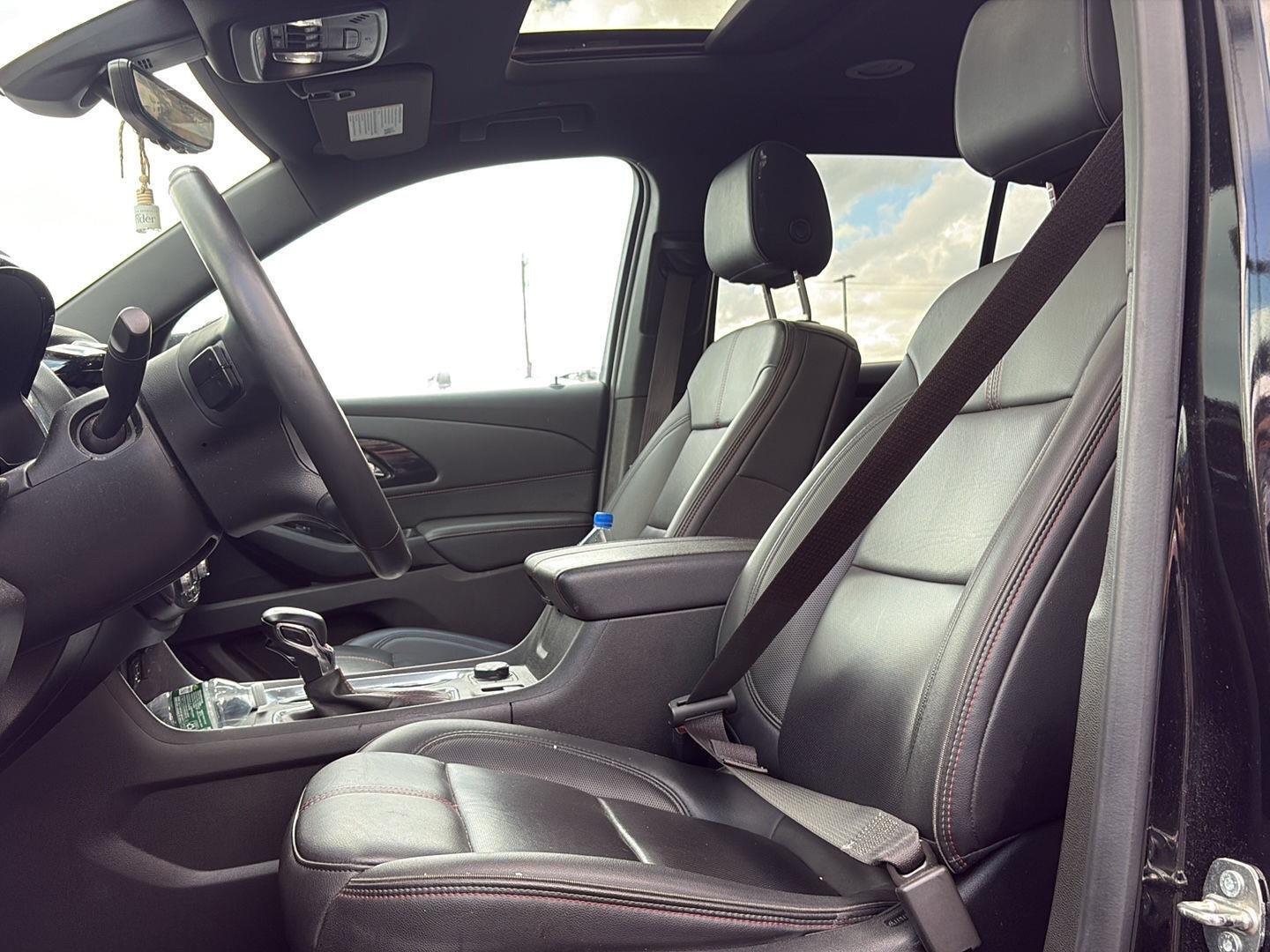 Used 2023 Mosaic Black Metallic Chevrolet RS image 6