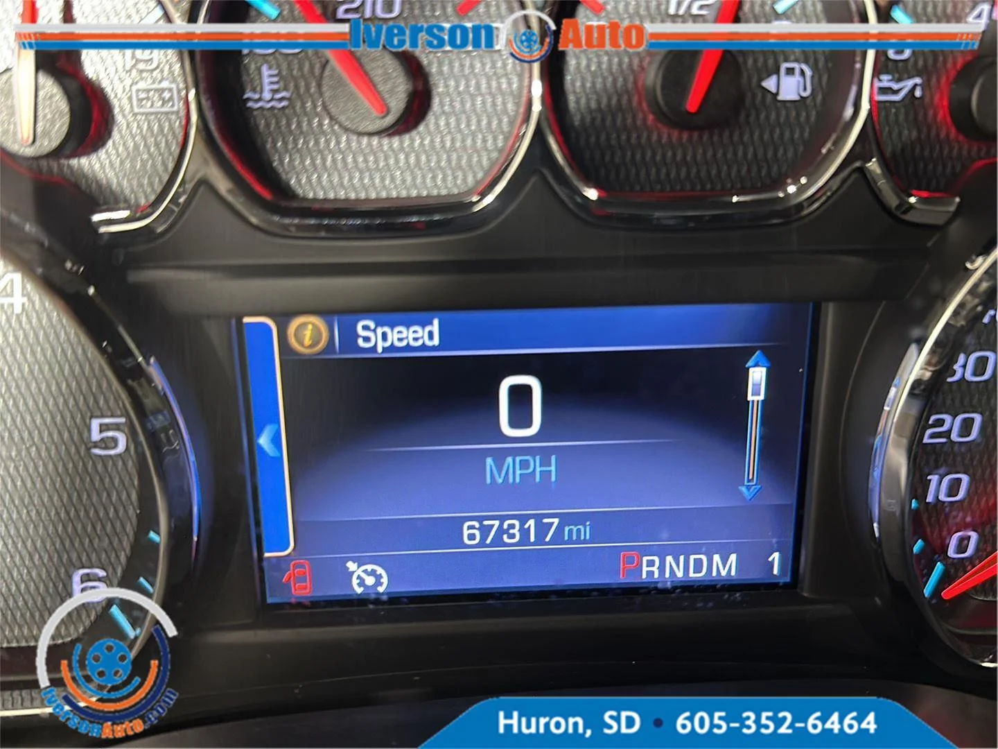 Used 2015 Summit White Chevrolet LT image 17