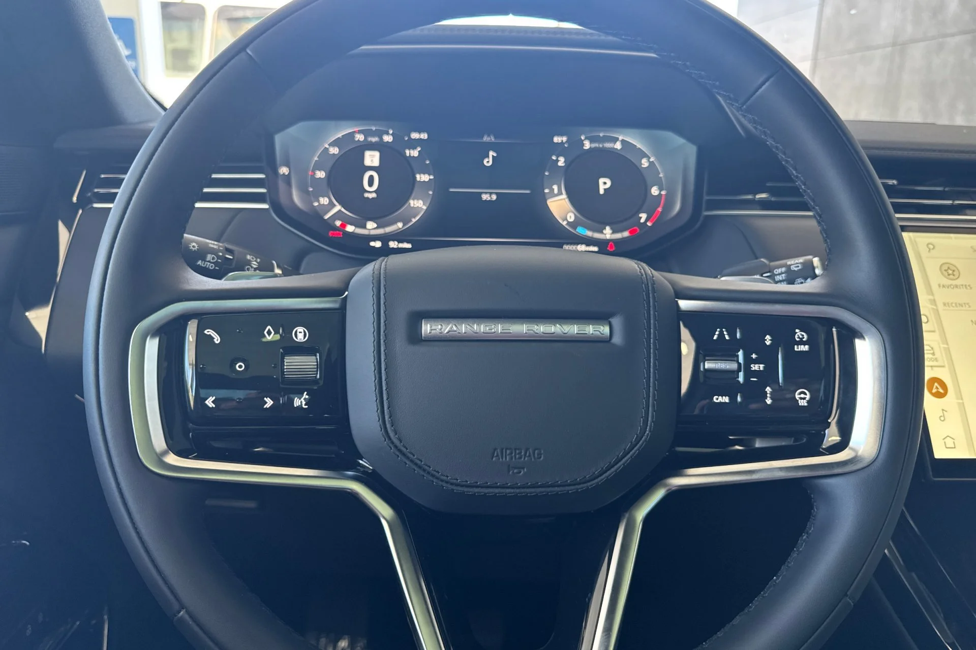 New 2026 Santorini Black Land Rover SE image 26
