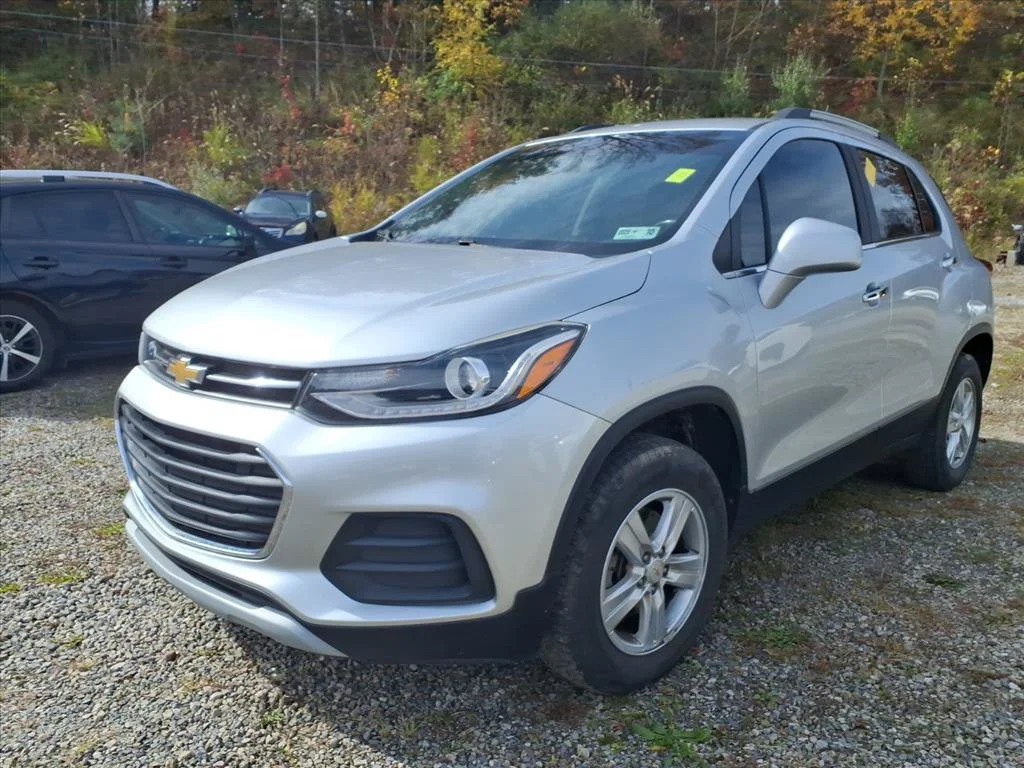 Used 2018 Silver Chevrolet LT image 1