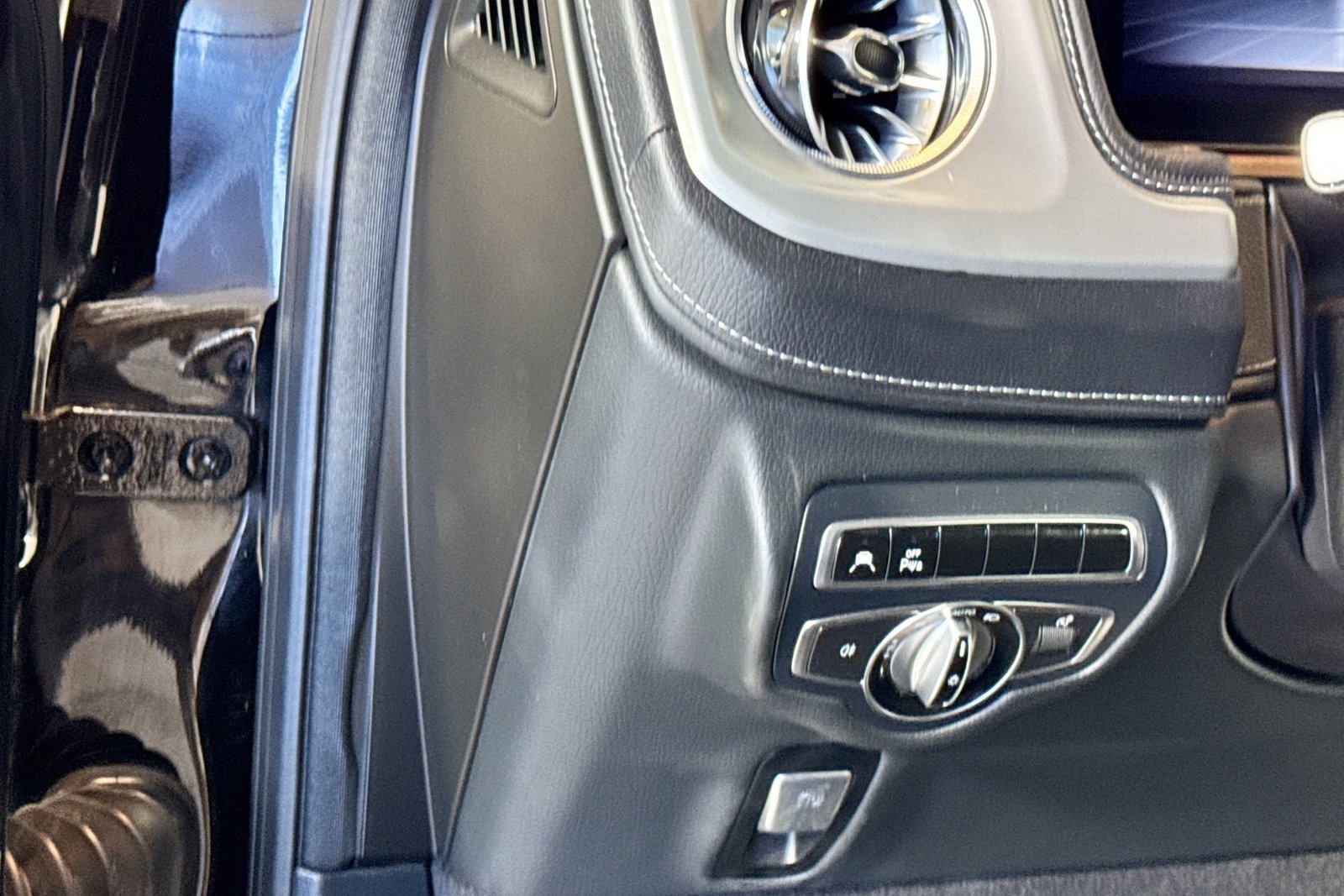 Used 2023 Obsidian Black Metallic Mercedes-Benz AMG® G 63 image 10