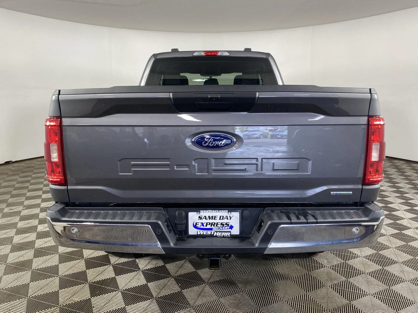 Used 2022 Carbonized Gray Ford XLT image 6