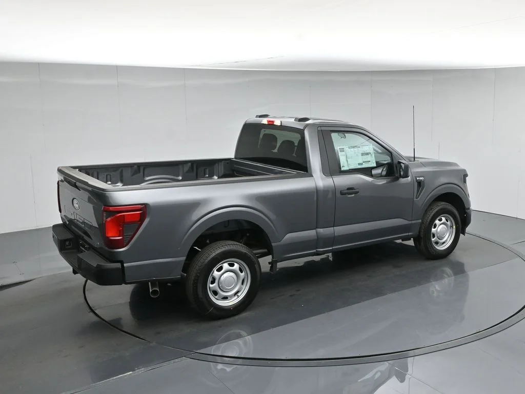 New 2026 Gray Ford XL image 36