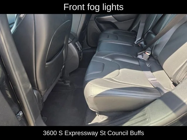 Used 2020 Black Jeep Limited image 22