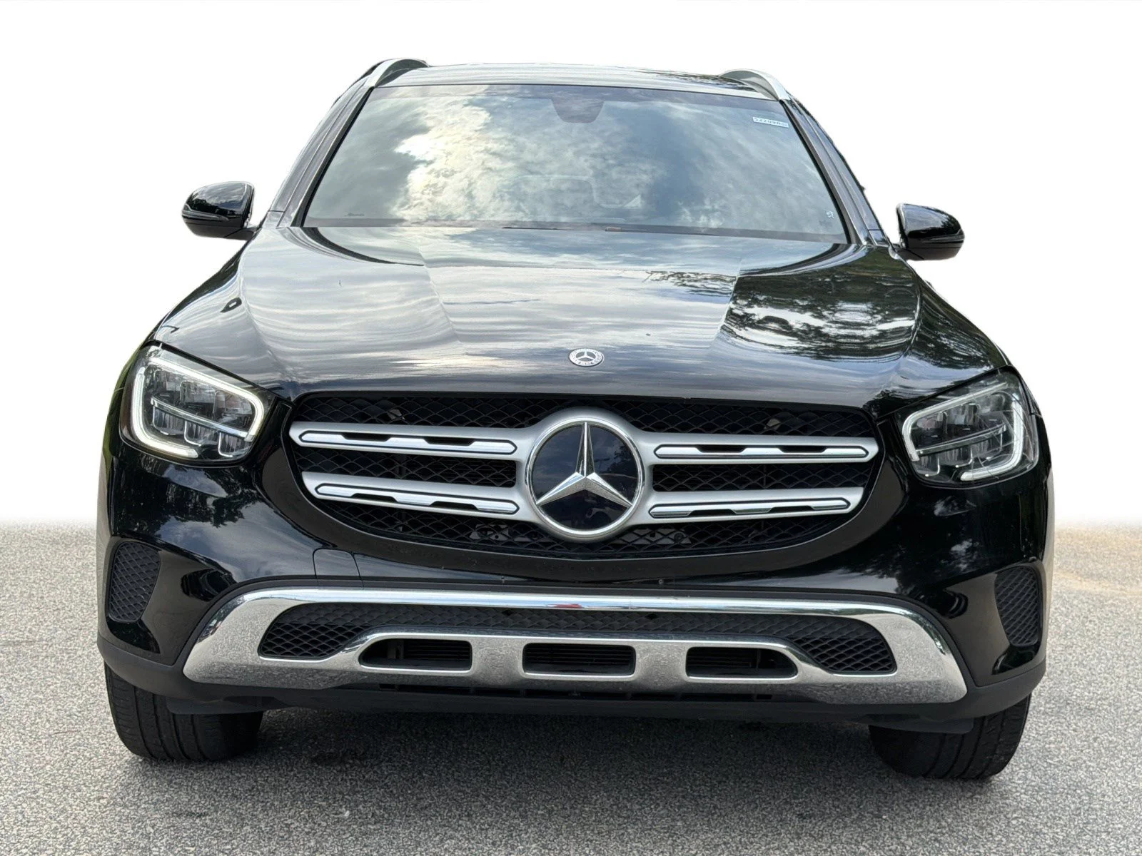 Used 2020 Black Mercedes-Benz GLC 300 image 27