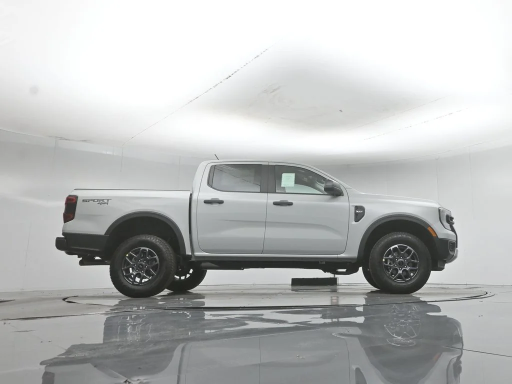 New 2026 Avalanche Ford XLT image 45