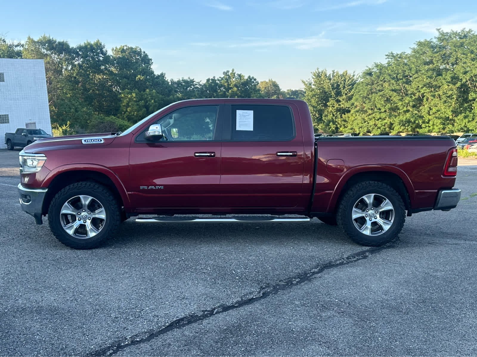 Used 2022 Delmonico Red Pearlcoat Ram Laramie image 4